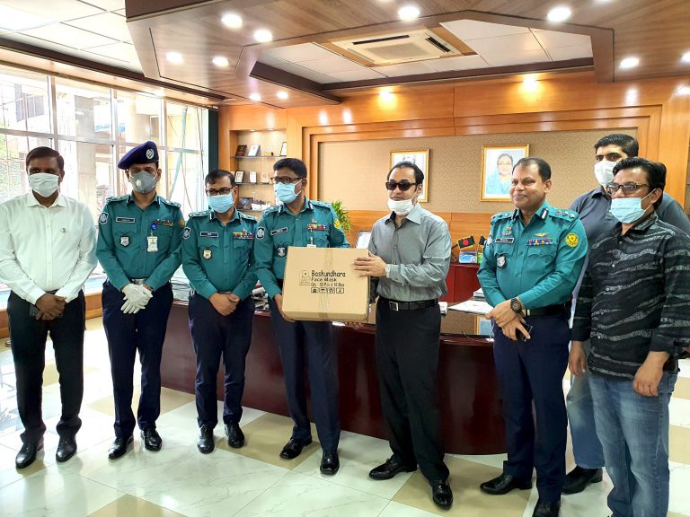 Bashundhara Group provides 50,000 masks for DMP